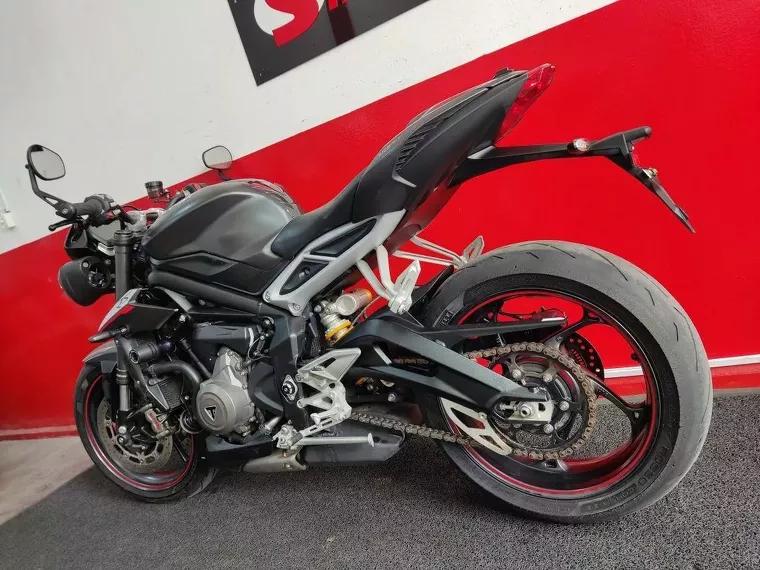 Triumph Street Triple Cinza 6