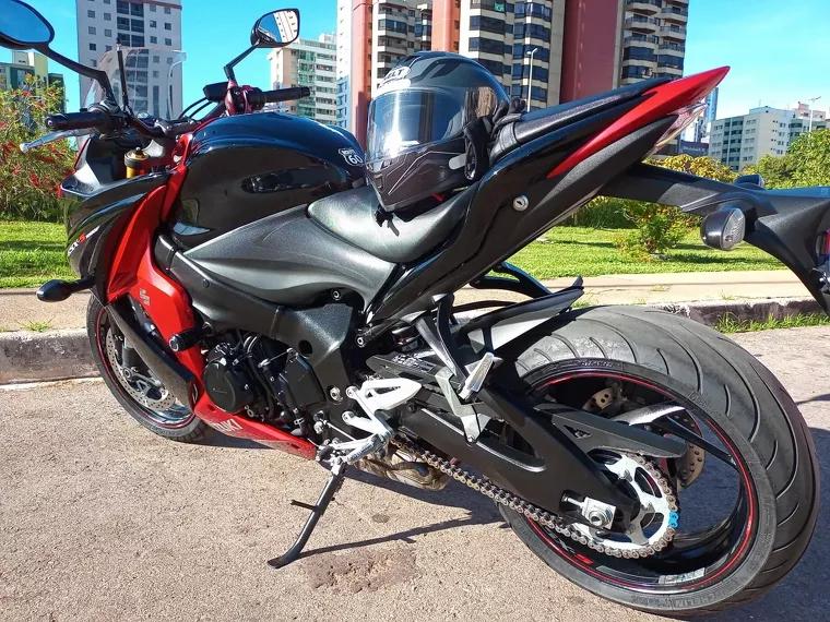 Suzuki GSX-S Preto 8