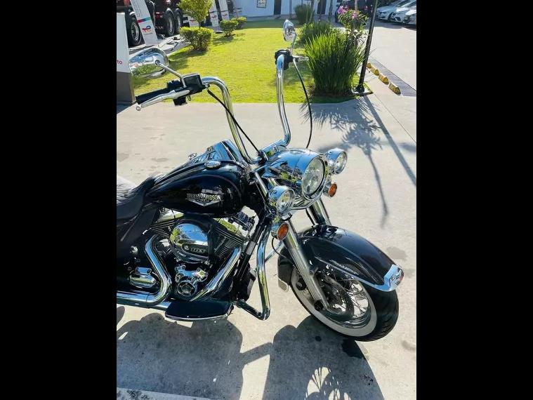 Harley-Davidson Road King Preto 9