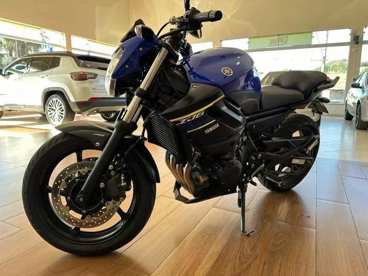 Yamaha XJ6-N Azul 7