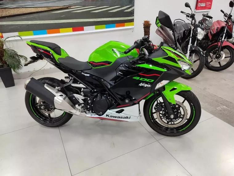 Kawasaki Ninja Verde 14