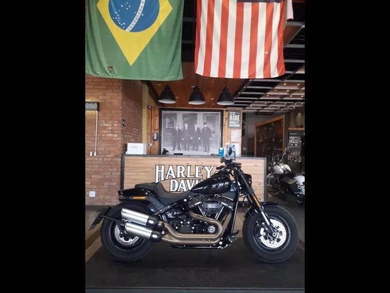 Harley-Davidson Fat Bob Preto 1