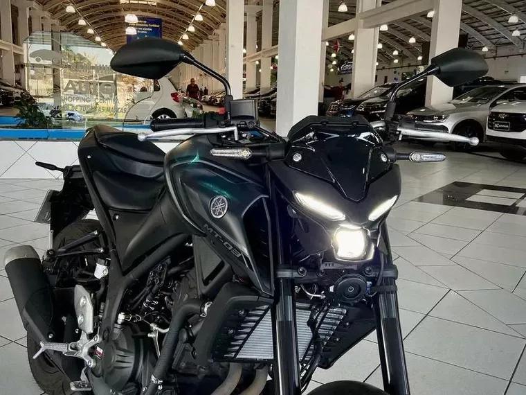 Yamaha MT-03 Preto 5