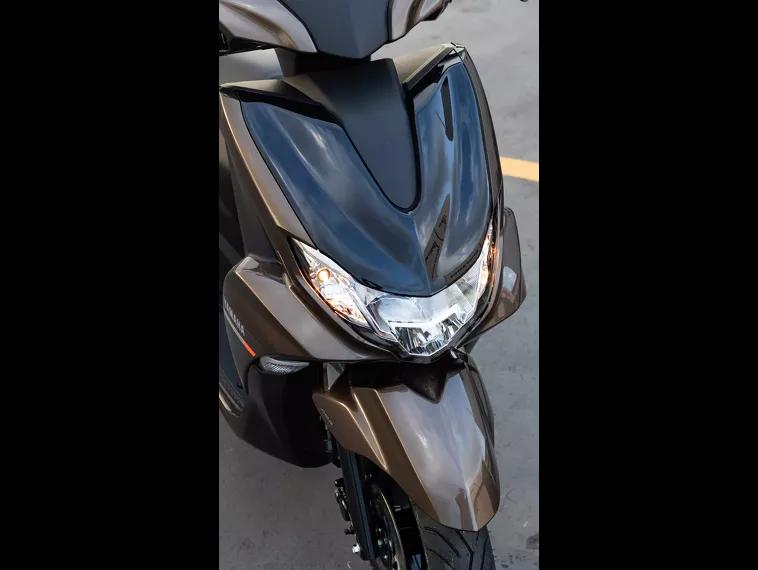 Yamaha Fluo Preto 6