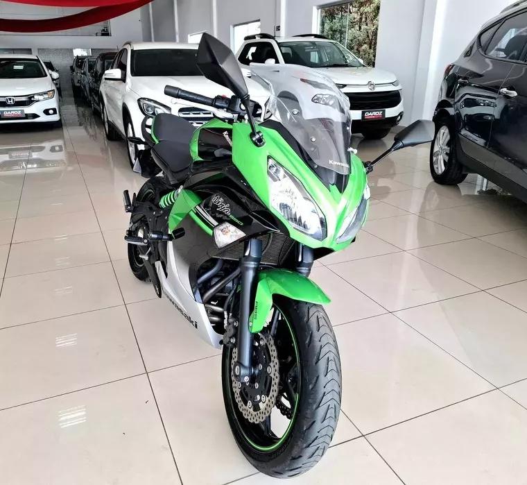 Kawasaki Ninja Verde 4