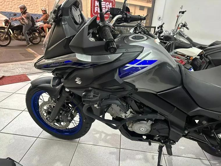 Suzuki V-Strom Cinza 17