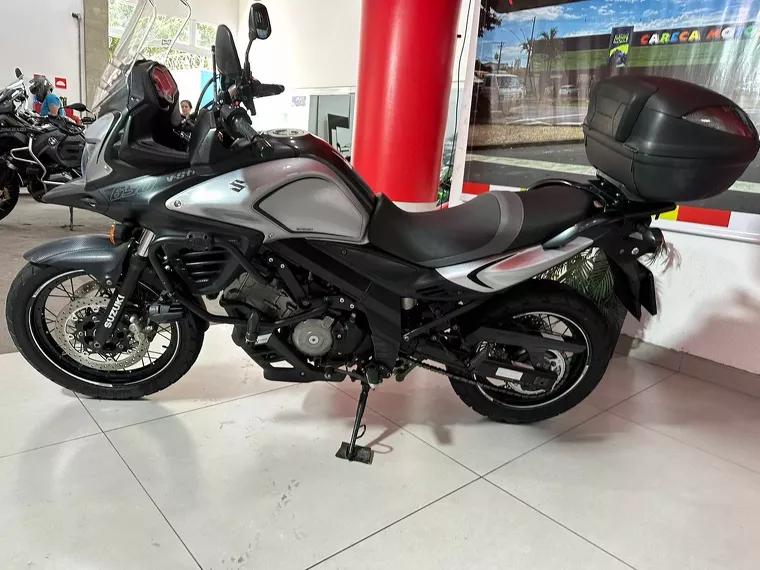 Suzuki V-Strom Prata 3