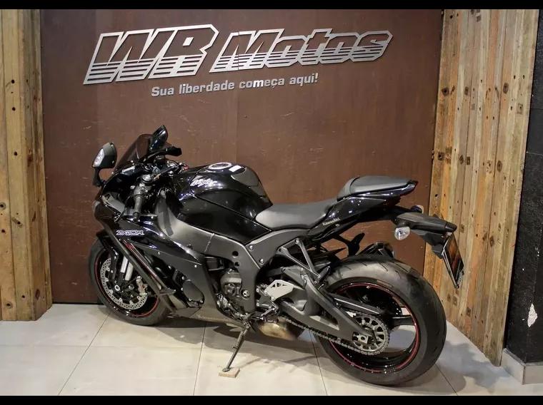 Kawasaki Ninja Preto 4