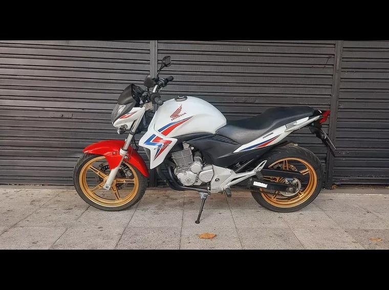 Honda CB 300 Branco 3