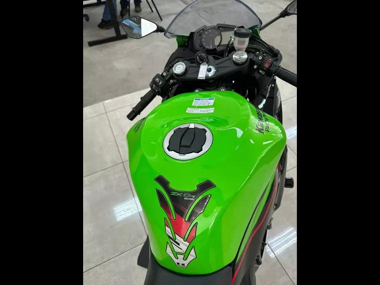 Kawasaki Ninja Verde 15