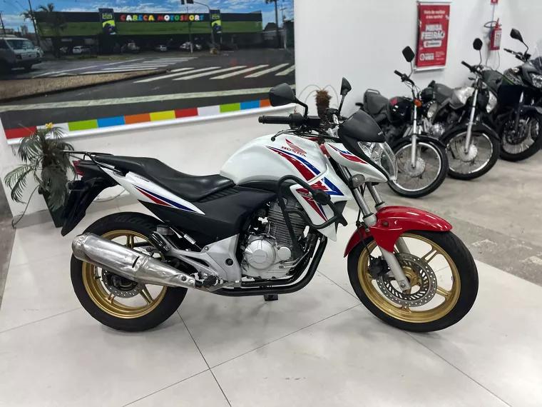 Honda CB 300 Branco 3