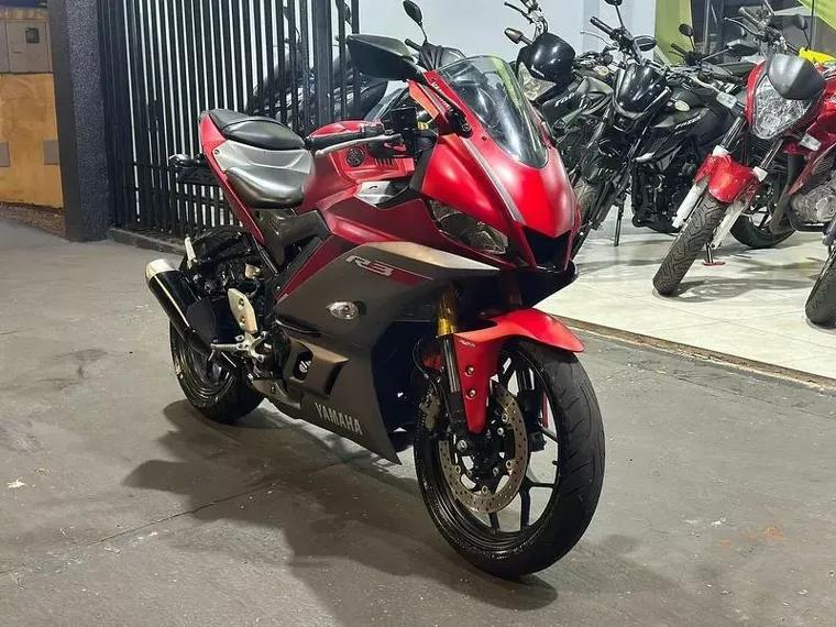 Yamaha YZF R3 Vermelho 1