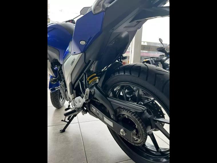 Yamaha Fazer 250 Azul 4