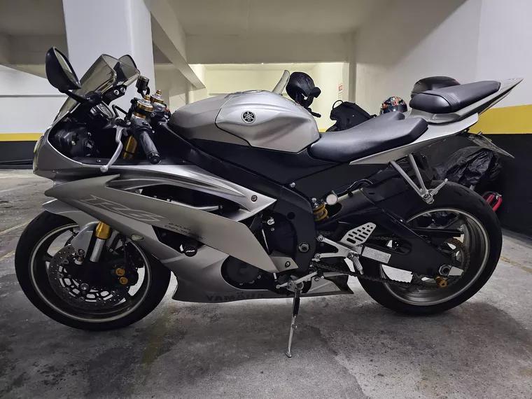 Yamaha YZF R6 Cinza 3