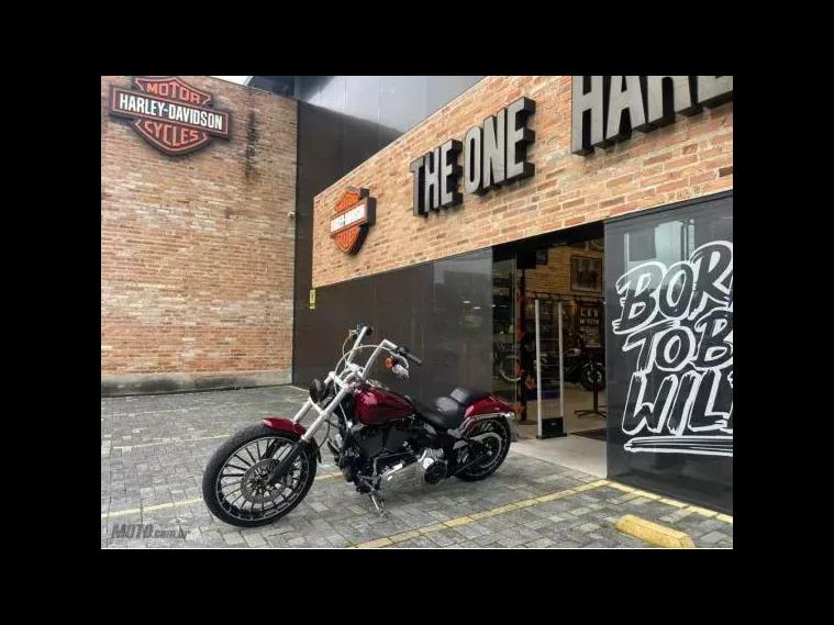 Harley-Davidson Breakout Vermelho 1