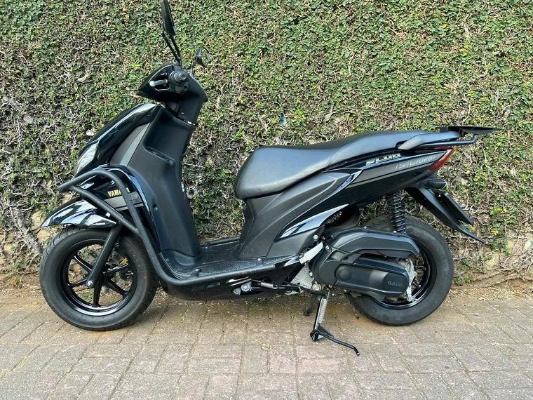 Yamaha Fluo Preto 5