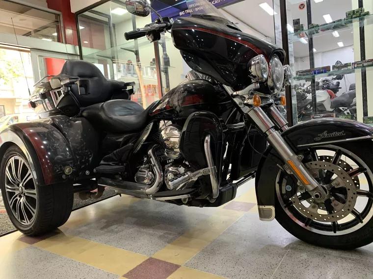 Harley-Davidson Tri Ultra Glide Cinza 1