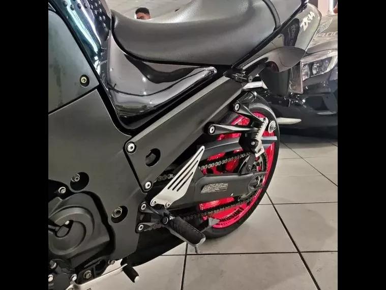 Kawasaki Ninja Preto 14