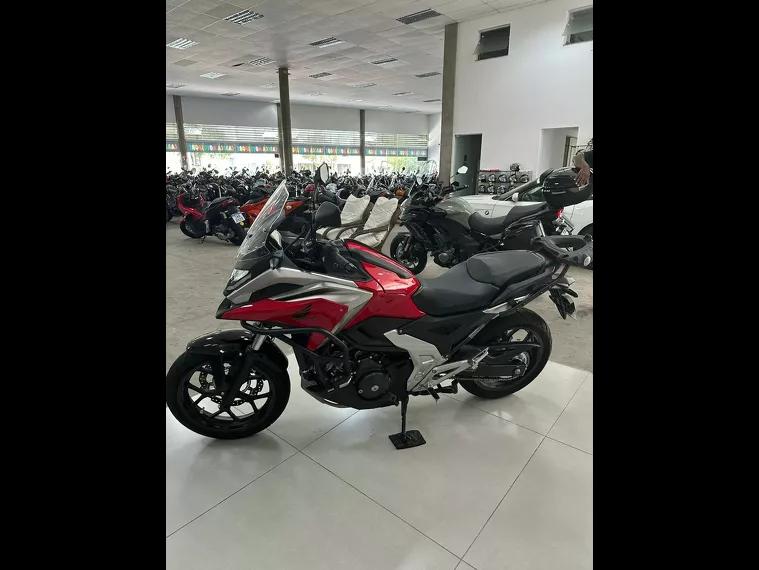 Honda NC Vermelho 13