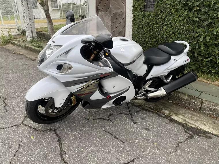 Suzuki GSX Branco 4