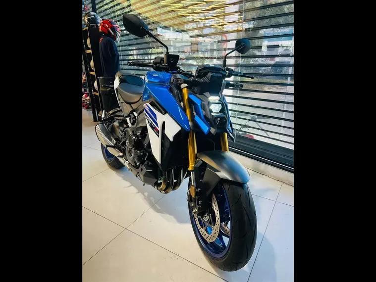 Suzuki GSX-S Azul 5