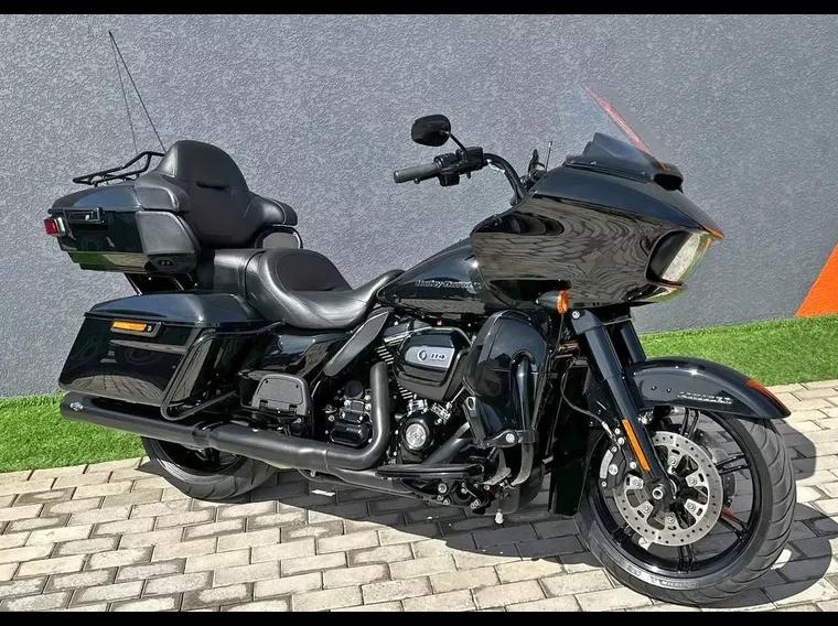 Harley-Davidson Road Glide Preto 1