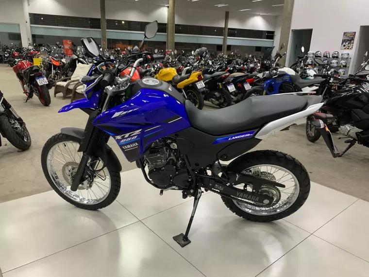 Yamaha XTZ 250 Azul 14