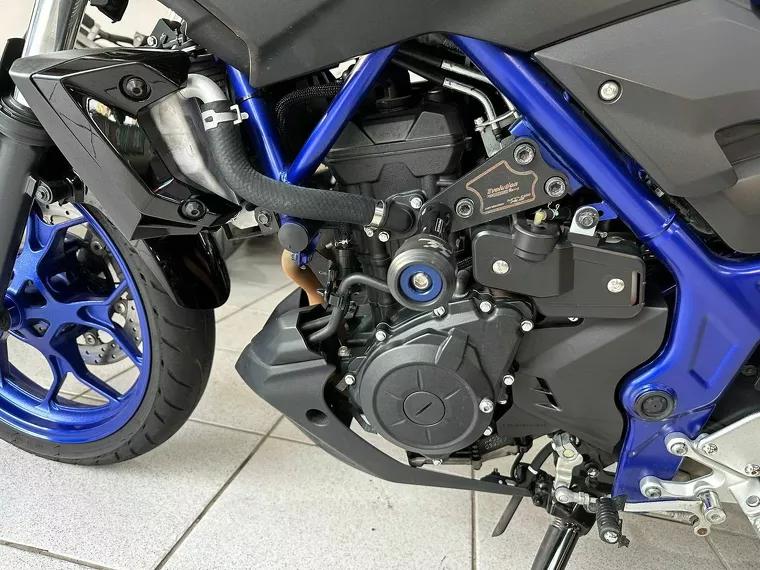 Yamaha MT-03 Azul 13