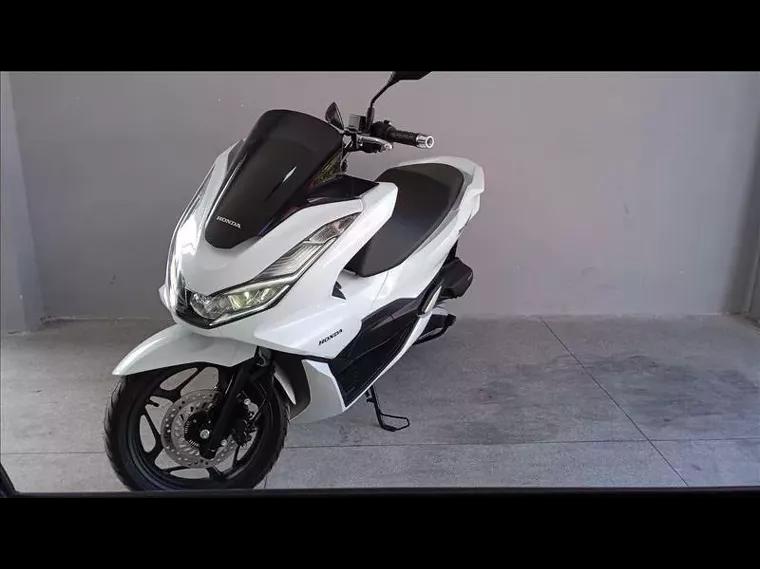 Honda PCX Branco 2