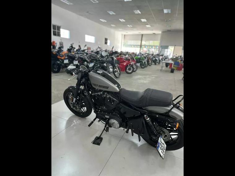 Harley-Davidson Sportster 1200 Cinza 17