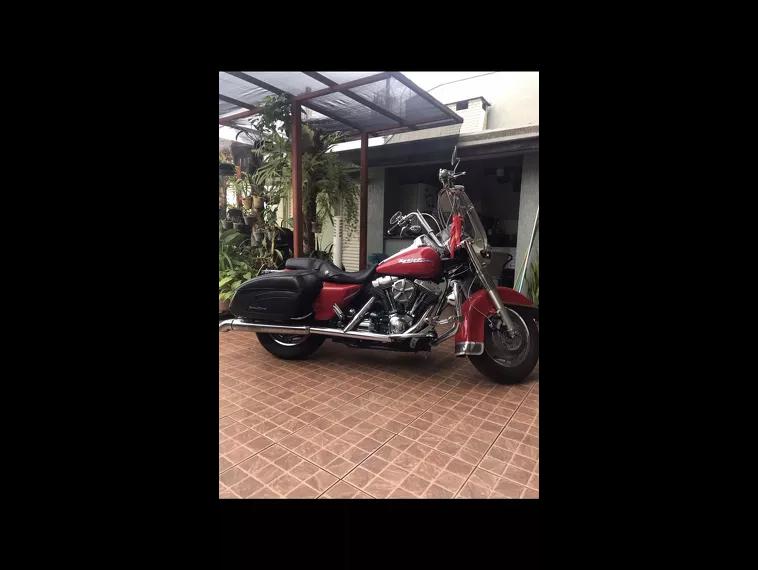 Harley-Davidson Road King Vermelho 2