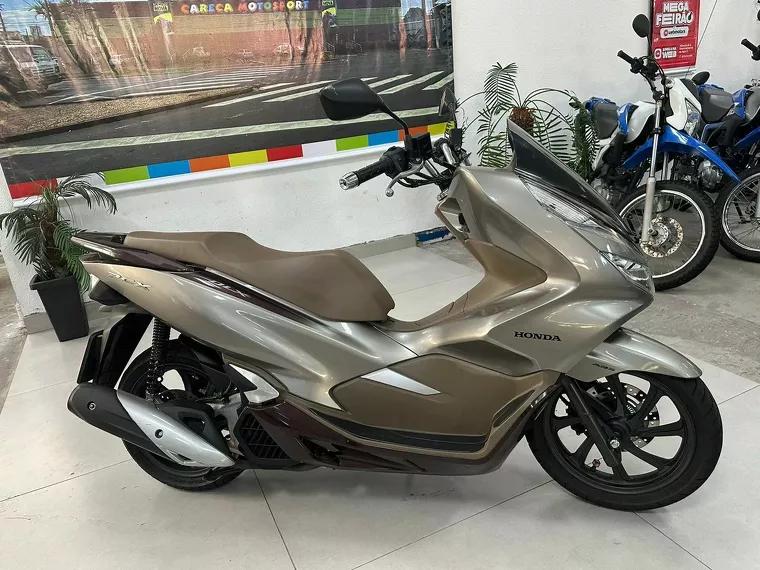 Honda PCX Prata 1