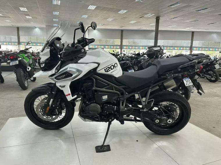 Triumph Tiger 1200 Branco 21