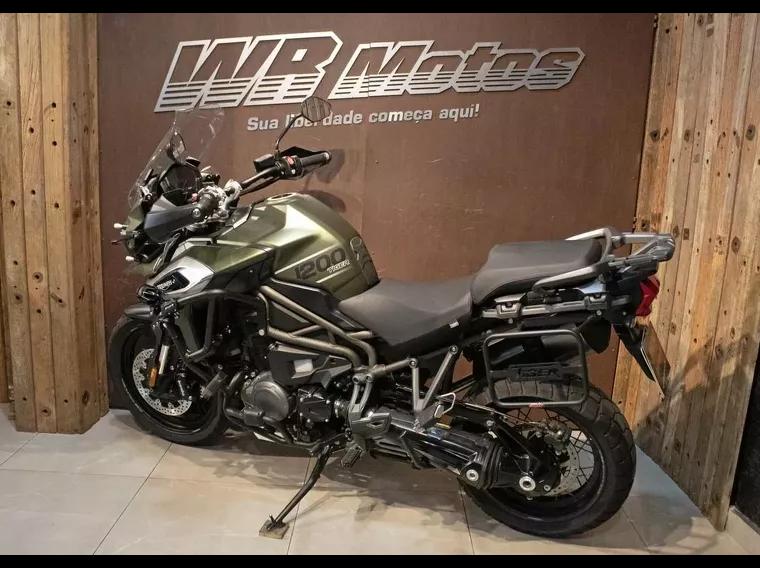 Triumph Tiger 1200 Verde 3