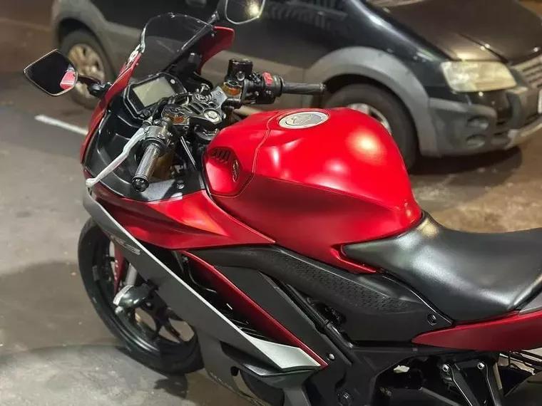 Yamaha YZF R3 Vermelho 9