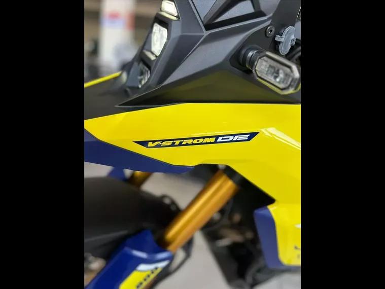 Suzuki V-Strom Amarelo 6