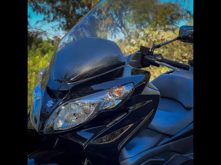 Suzuki Burgman Preto 5