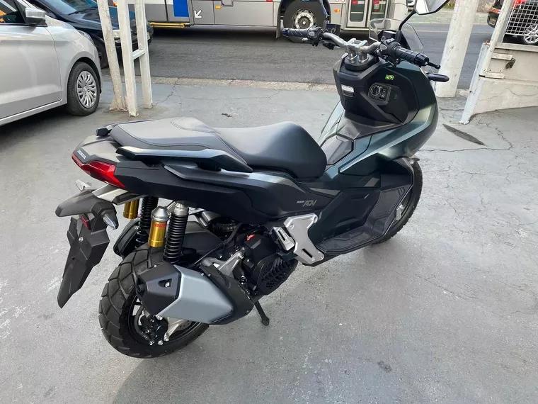 Honda Honda ADV Verde 5