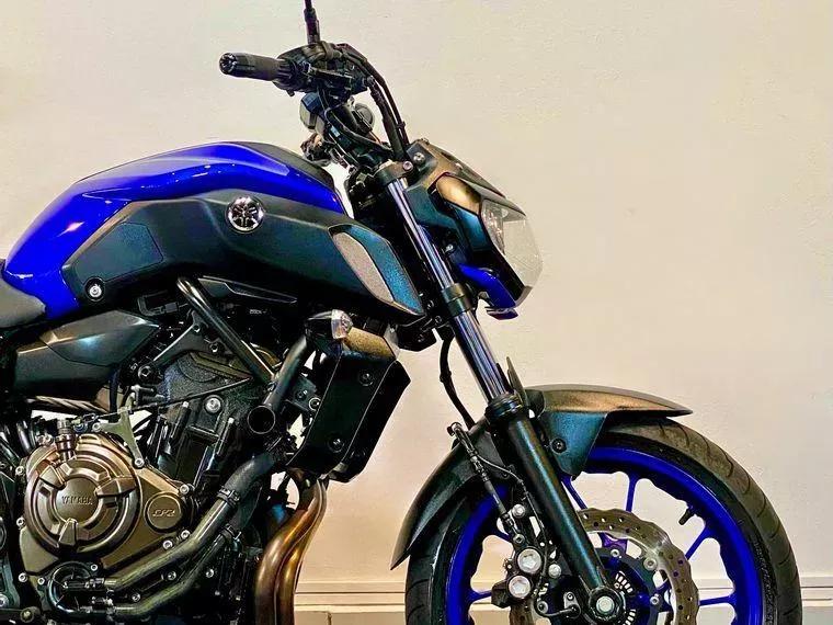 Yamaha MT-07 Azul 8