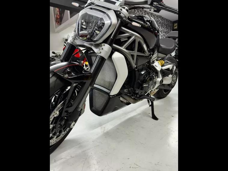 Ducati Xdiavel Preto 6