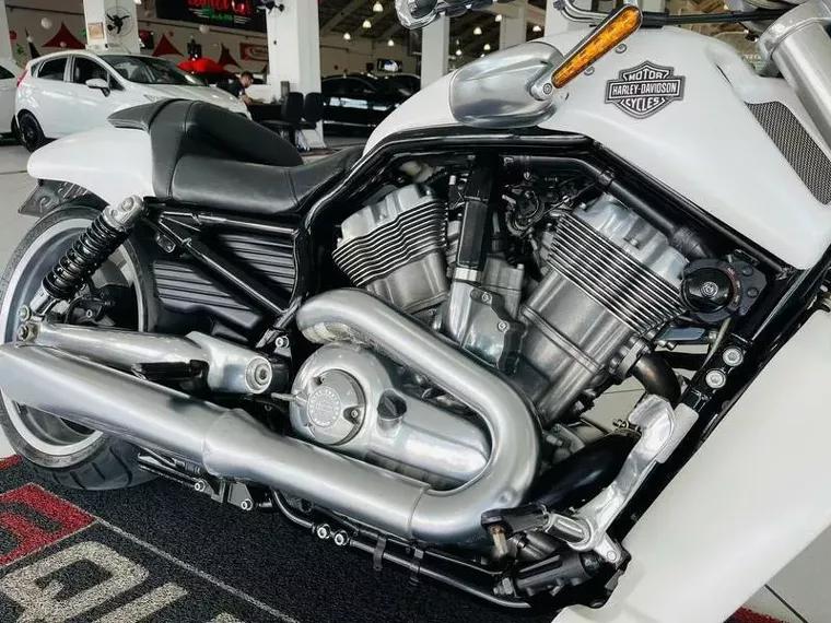 Harley-Davidson V-Rod Branco 5