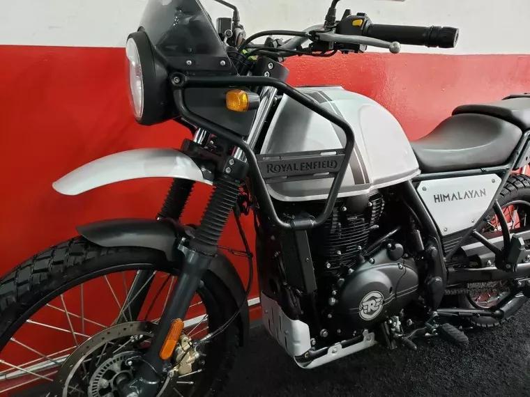 Royal Enfield Himalayan Prata 13