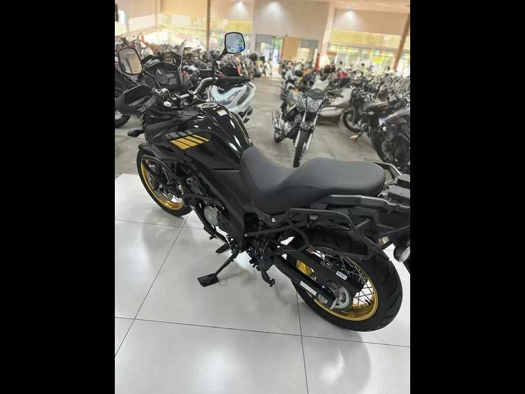 Suzuki V-Strom Preto 8