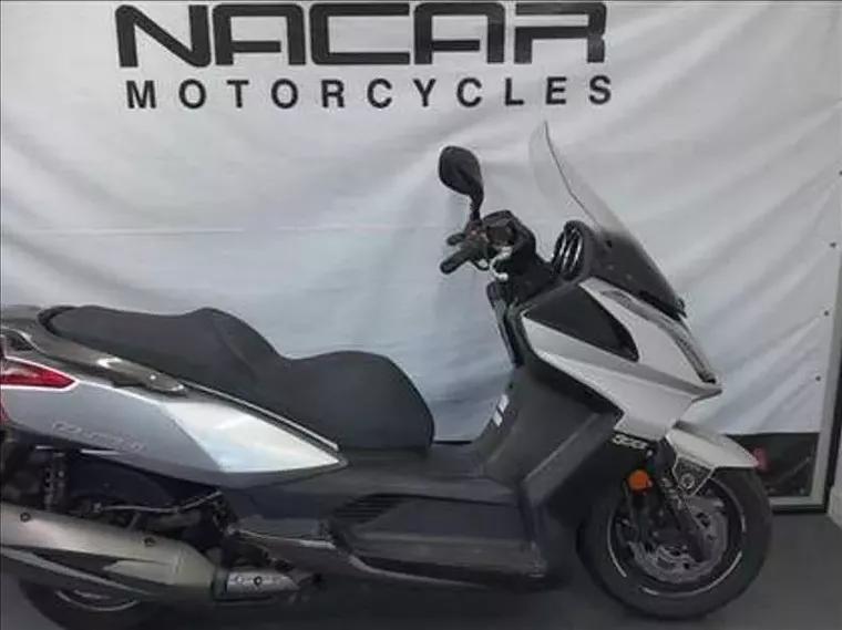 Kymco Downtown Prata 3