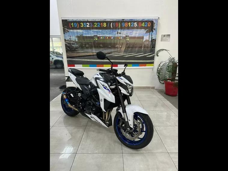 Suzuki GSX-S Branco 9