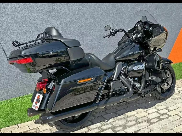 Harley-Davidson Road Glide Preto 3