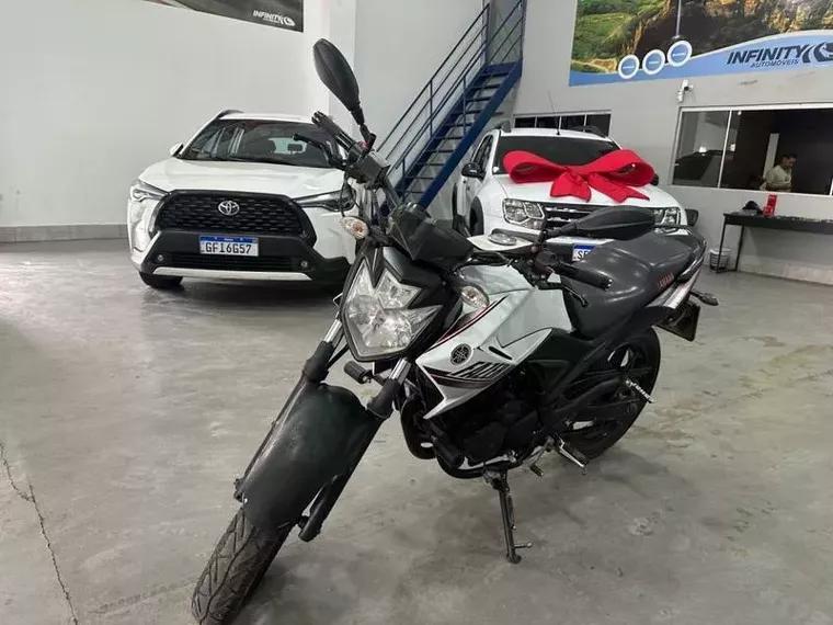 Yamaha Fazer 250 Branco 3