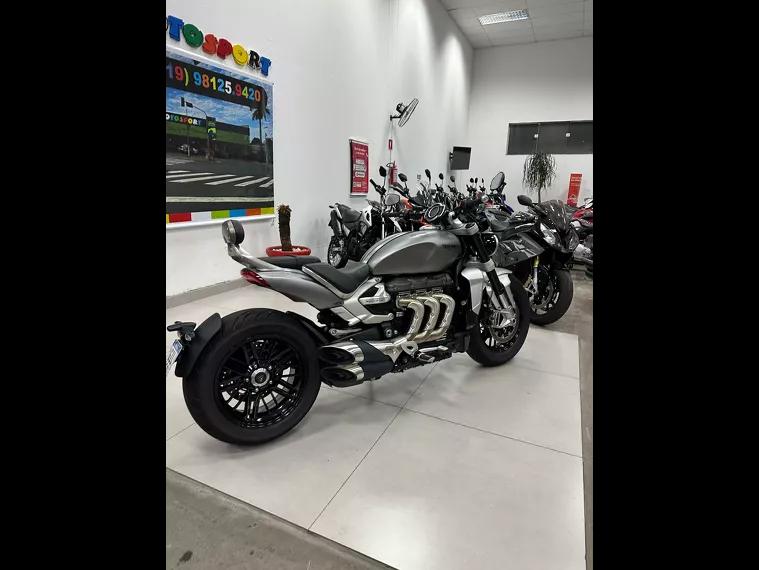 Triumph Rocket III Prata 20