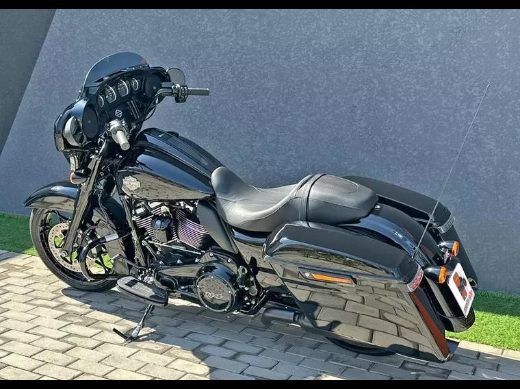 Harley-Davidson Street Glide Preto 4