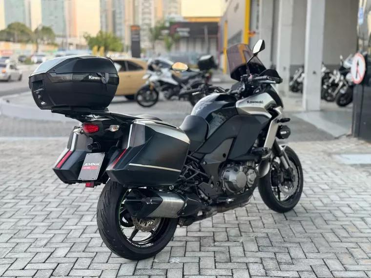 Kawasaki Versys Prata 2